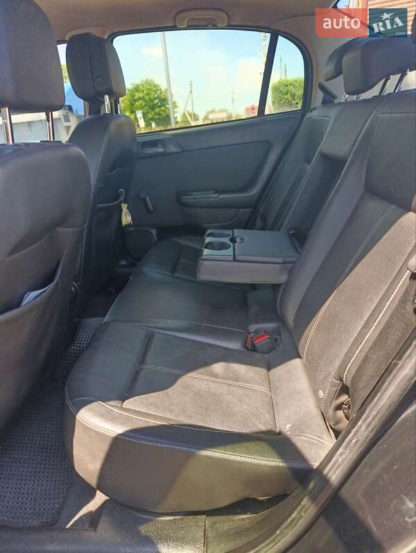 Седан Opel Astra 2005 в Ладыжине