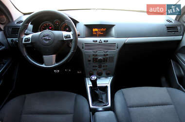 Універсал Opel Astra 2008 в 