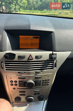 Универсал Opel Astra 2007 в 