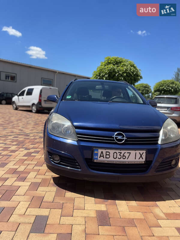 Универсал Opel Astra 2005 в Виннице