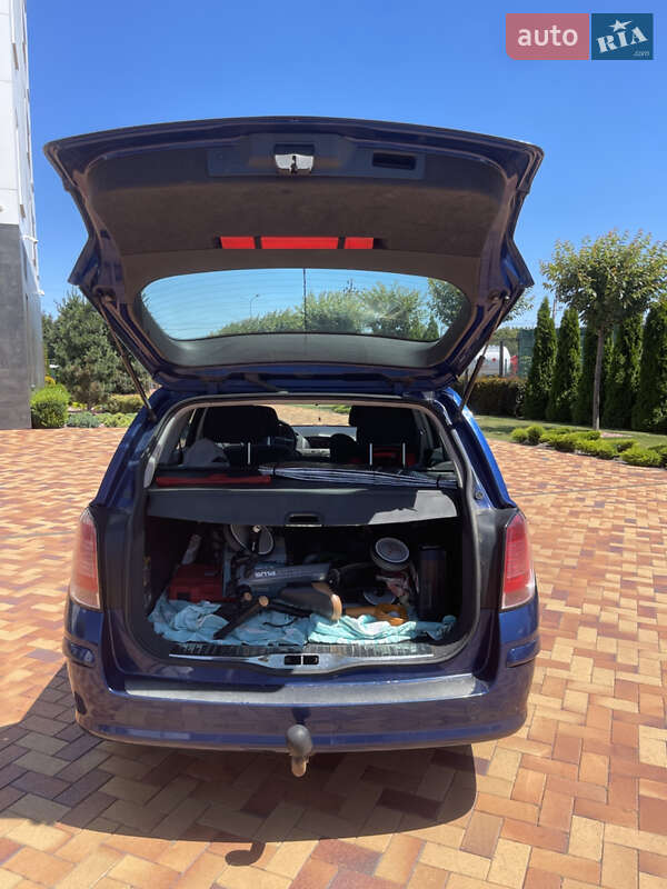 Универсал Opel Astra 2005 в Виннице