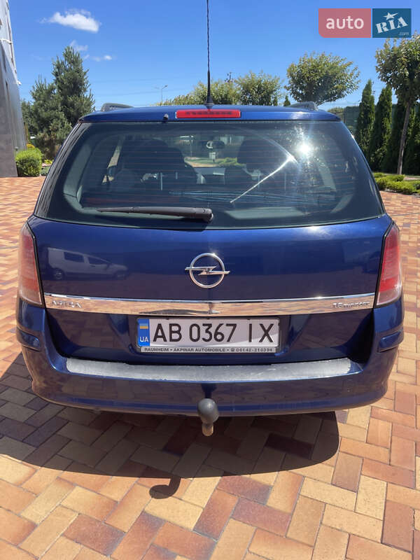 Универсал Opel Astra 2005 в Виннице