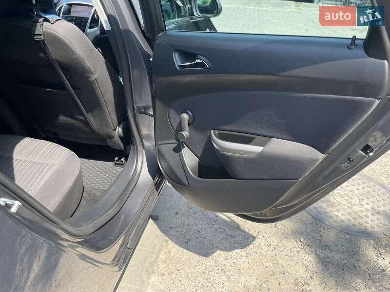 Универсал Opel Astra 2011 в Банилове фото 10 Универсал Opel Astra 2011 в Банилове