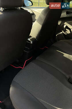 Универсал Opel Astra 2011 в 