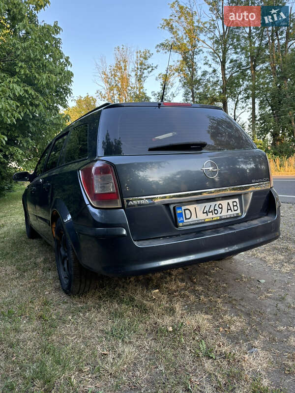 Универсал Opel Astra 2007 в Ивано-Франковске