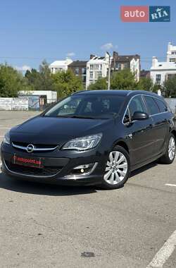 Універсал Opel Astra 2014 в Білогородці