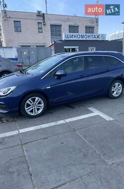 Универсал Opel Astra 2020 в 