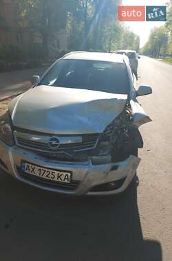 Універсал Opel Astra 2009 в Харкові