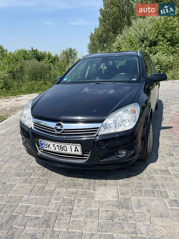 Opel Astra 2008