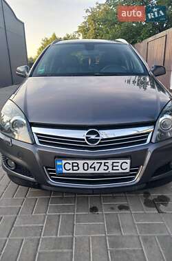 Универсал Opel Astra 2010 в Прилуках