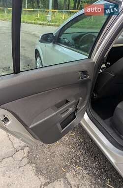 Универсал Opel Astra 2009 в 