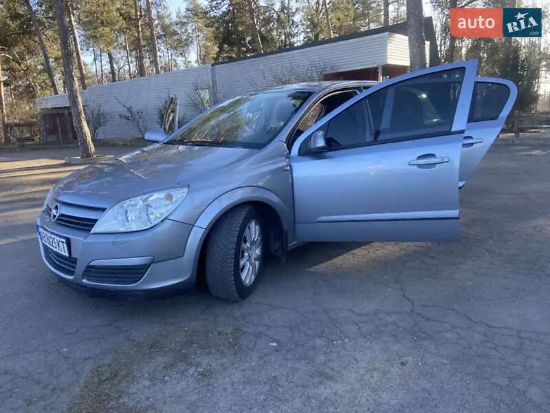 Хетчбек Opel Astra 2004 в Вінниці