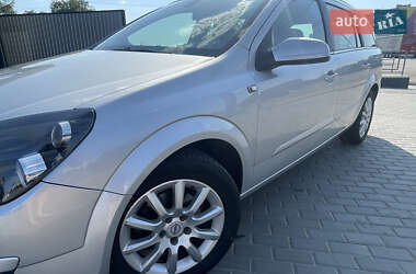 Универсал Opel Astra 2004 в 