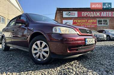 Хэтчбек Opel Astra 2004 в Смеле