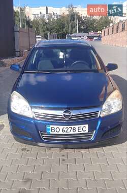 Універсал Opel Astra 2007 в Тернополі