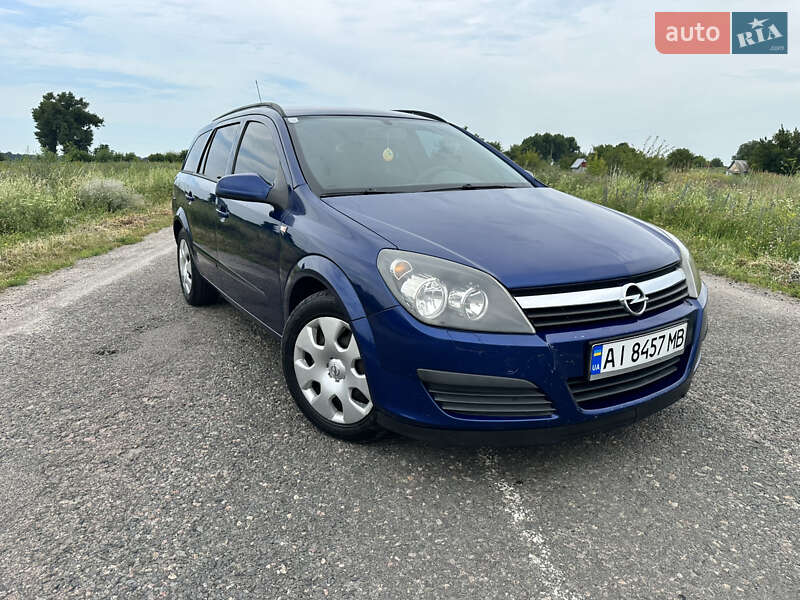 Универсал Opel Astra 2005 в Василькове