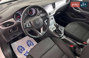 Универсал Opel Astra 2016 в 
