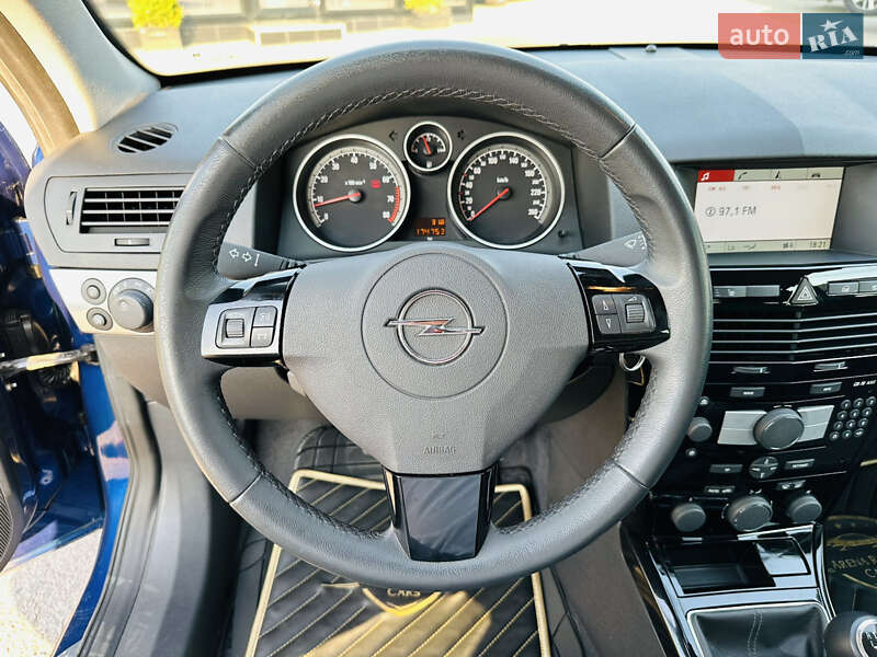 Универсал Opel Astra 2009 в Харькове