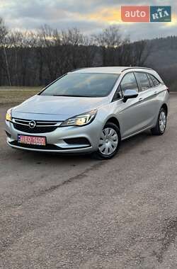 Универсал Opel Astra 2019 в 