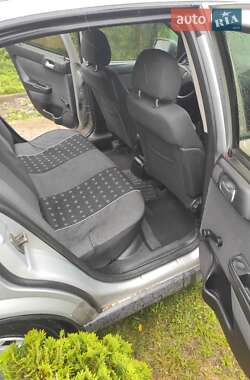 Седан Opel Astra 2007 в 