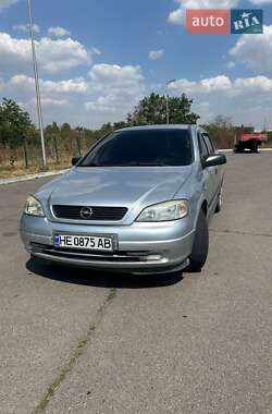 Седан Opel Astra 2005 в Новій Одесі