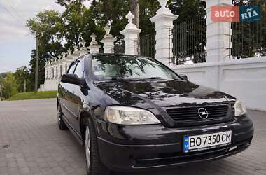 Седан Opel Astra 2008 в Тернополе