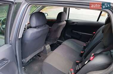 Универсал Opel Astra 2005 в 