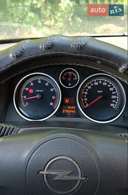 Универсал Opel Astra 2005 в 