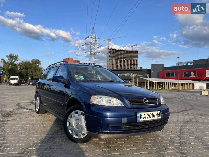 Opel Astra 2004