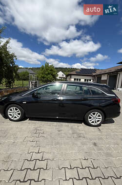 Универсал Opel Astra 2016 в 