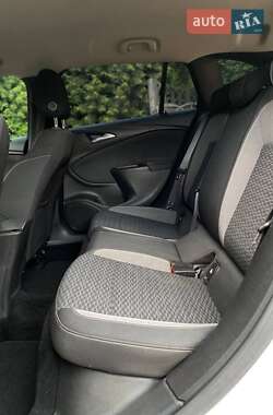 Универсал Opel Astra 2020 в 