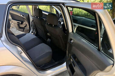 Универсал Opel Astra 2008 в 