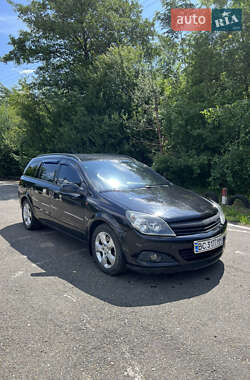 Универсал Opel Astra 2005 в 