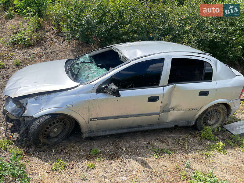 Хэтчбек Opel Astra 1999 в Виннице