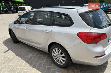Универсал Opel Astra 2015 в 