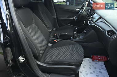 Універсал Opel Astra 2017 в 
