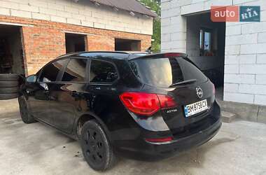 Универсал Opel Astra 2011 в 