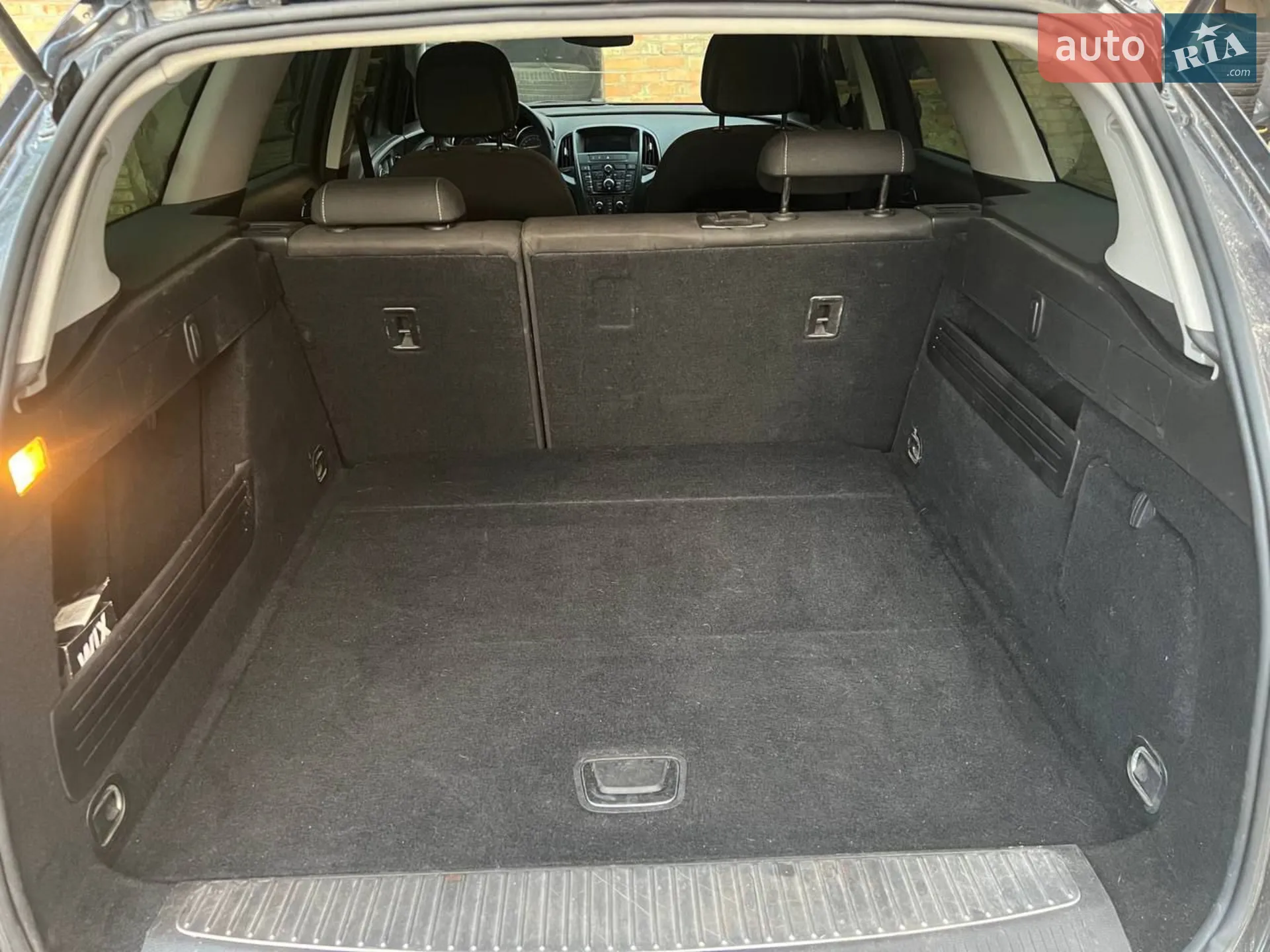 2011 Opel Astra - мініатюра 13