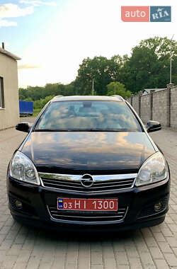 Универсал Opel Astra 2009 в 