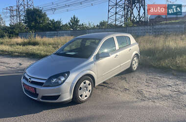Хетчбек Opel Astra 2004 в 
