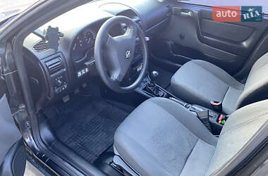 Седан Opel Astra 2007 в 