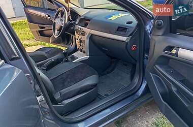 Универсал Opel Astra 2008 в 