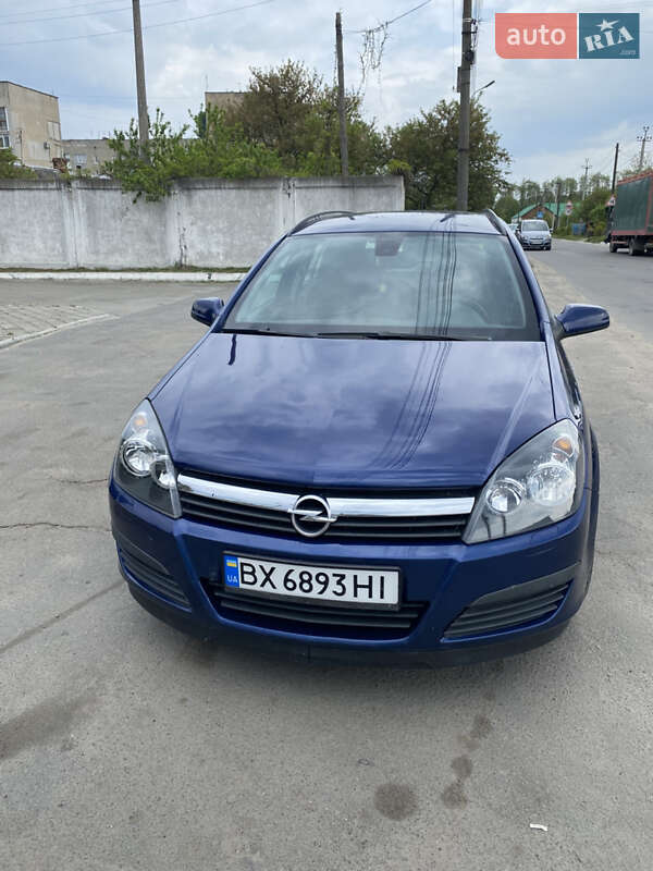 Универсал Opel Astra 2006 в 
