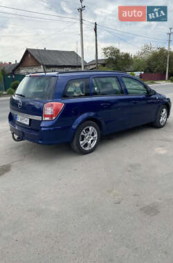 Универсал Opel Astra 2006 в 