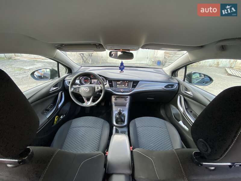 Универсал Opel Astra 2016 в Каменском