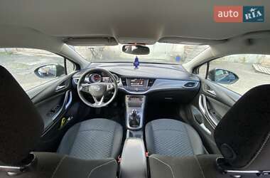 Универсал Opel Astra 2016 в 