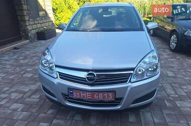 Универсал Opel Astra 2009 в 