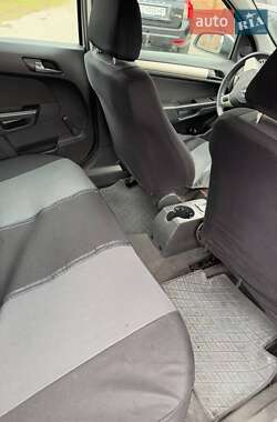 Универсал Opel Astra 2008 в 