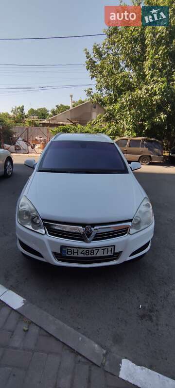 Универсал Opel Astra 2008 в 