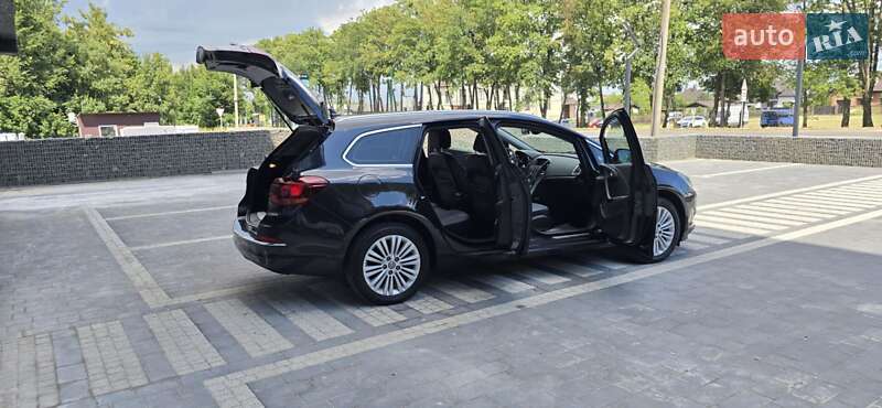 Универсал Opel Astra 2015 в Стрые